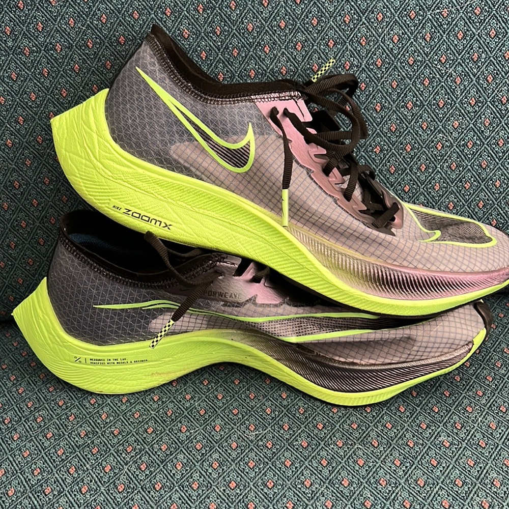 Nike Vaporfly Next% size 10